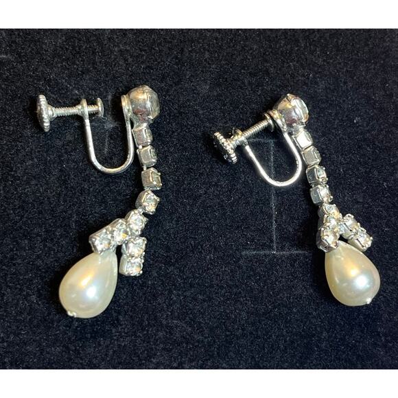 Vintage Rhinestone Bow Drop Earrings Screw Back Faux Pearl Dangle Mid Century - Picture 2 of 4